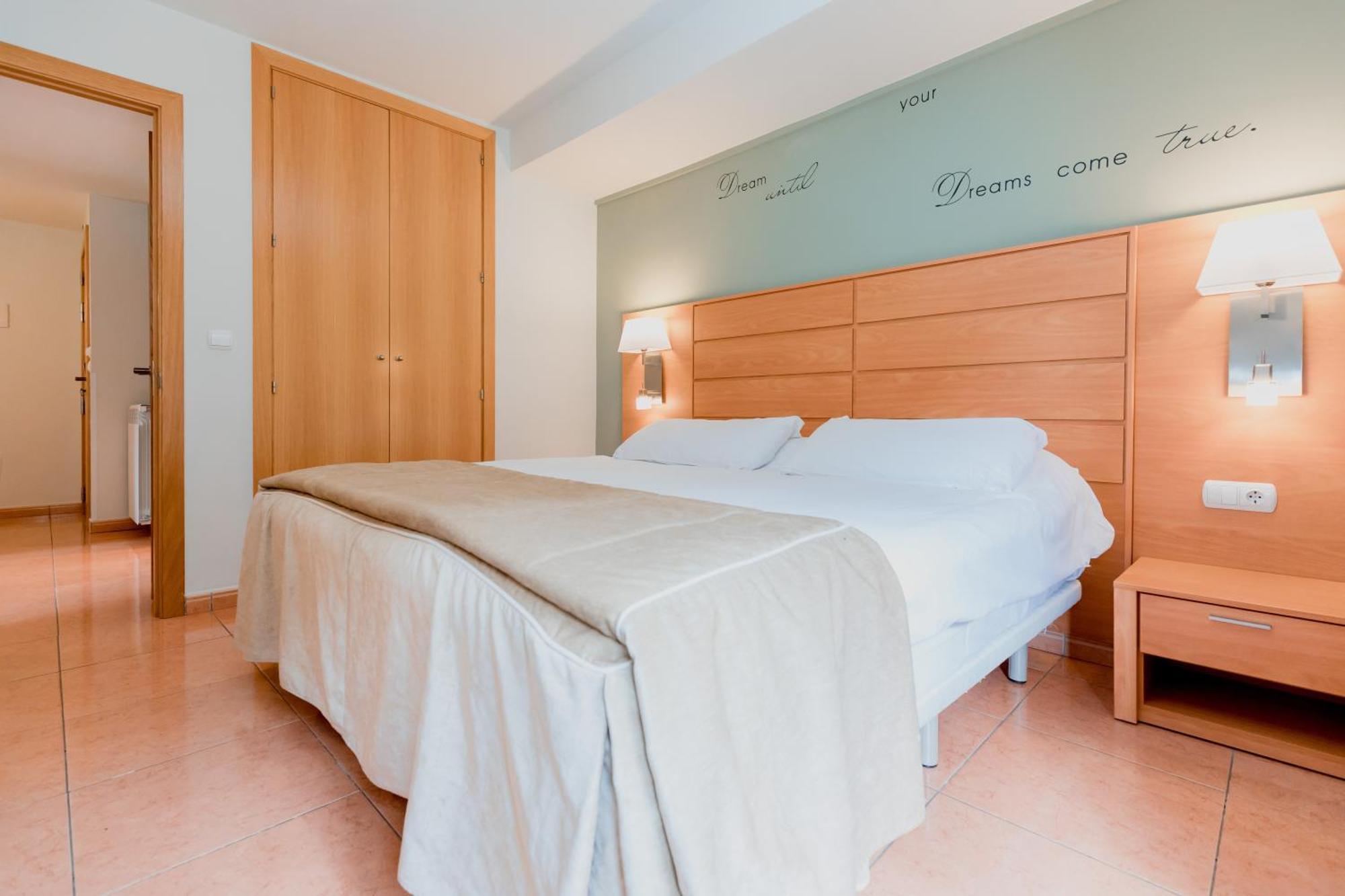 Pierre & Vacances Aparthotel La Tulipa Ordino Eksteriør billede
