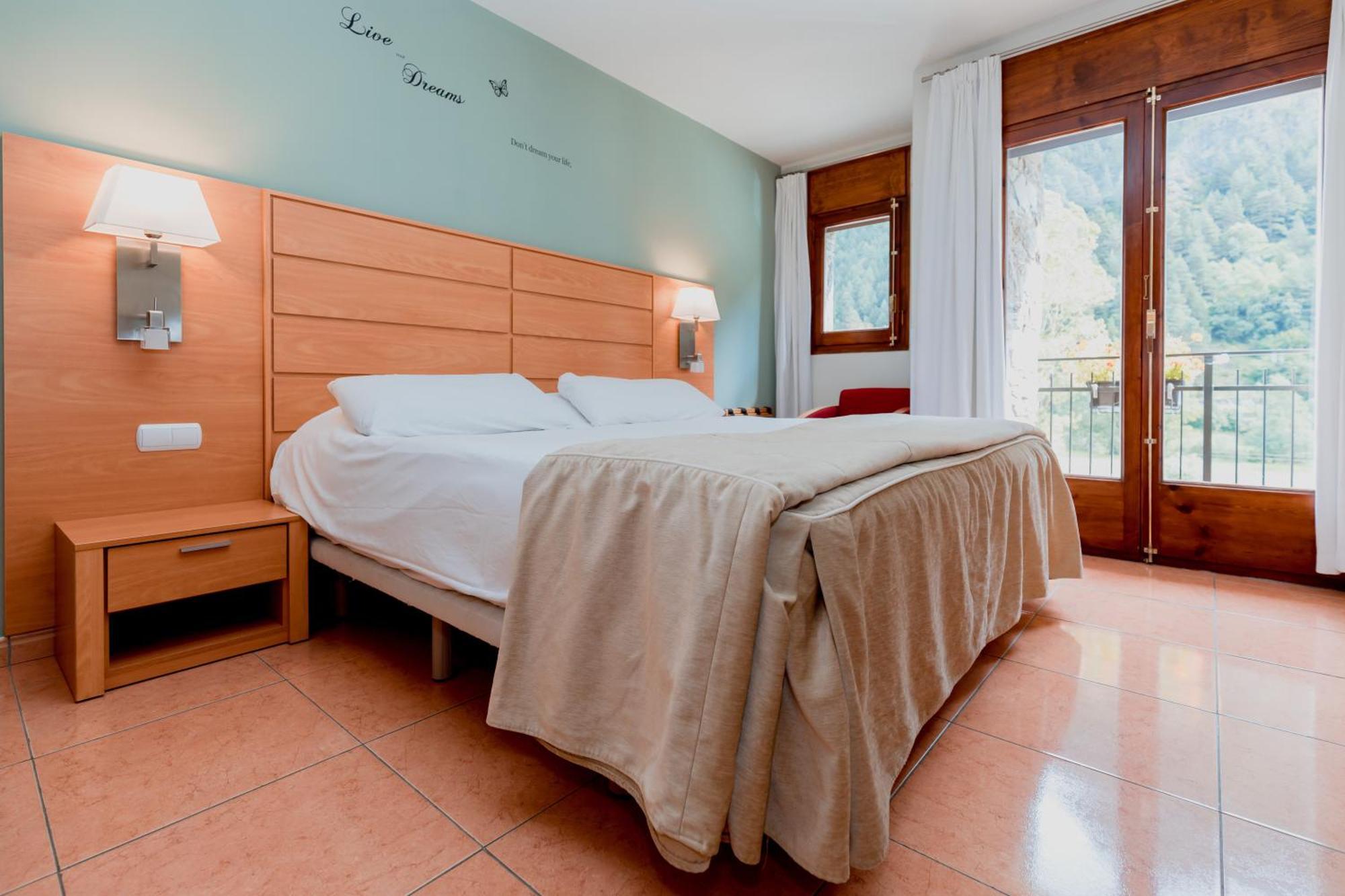 Pierre & Vacances Aparthotel La Tulipa Ordino Eksteriør billede
