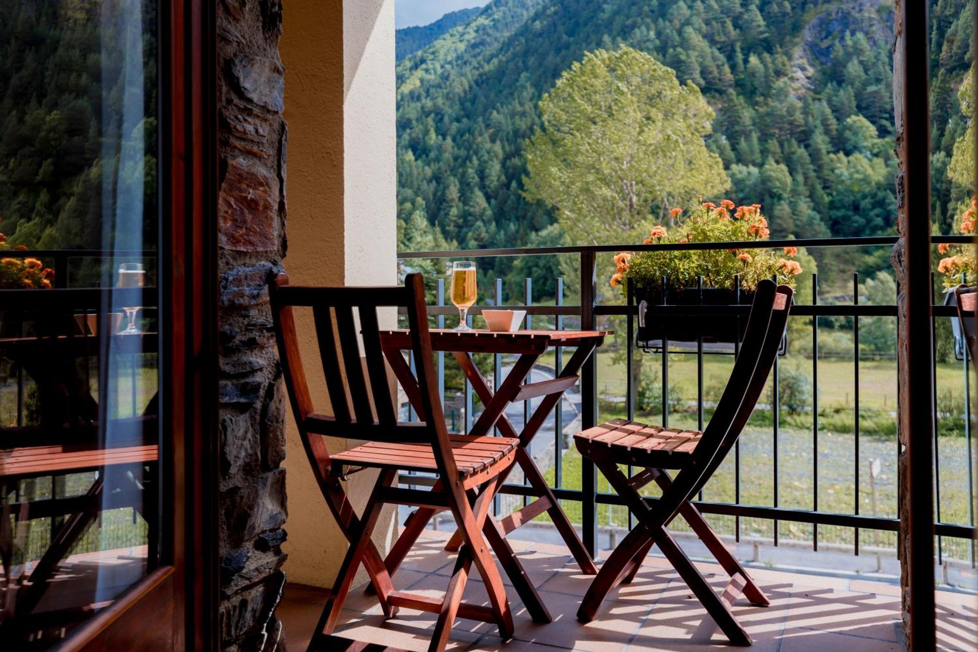 Pierre & Vacances Aparthotel La Tulipa Ordino Eksteriør billede