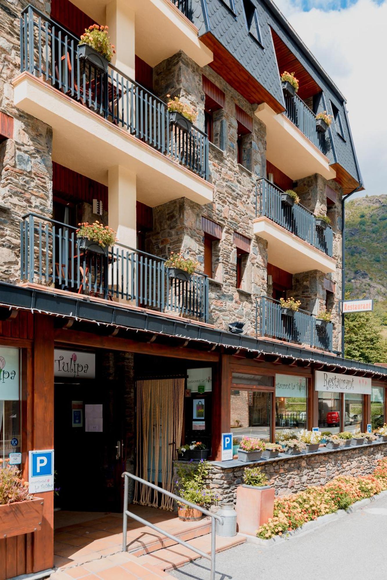 Pierre & Vacances Aparthotel La Tulipa Ordino Eksteriør billede